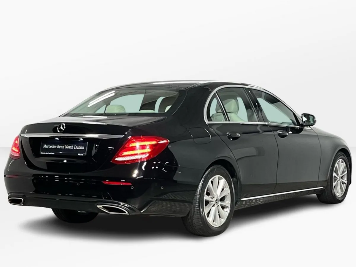 Mercedes-Benz E-Class 200 Avantgarde - 17 Inch All - Image 3