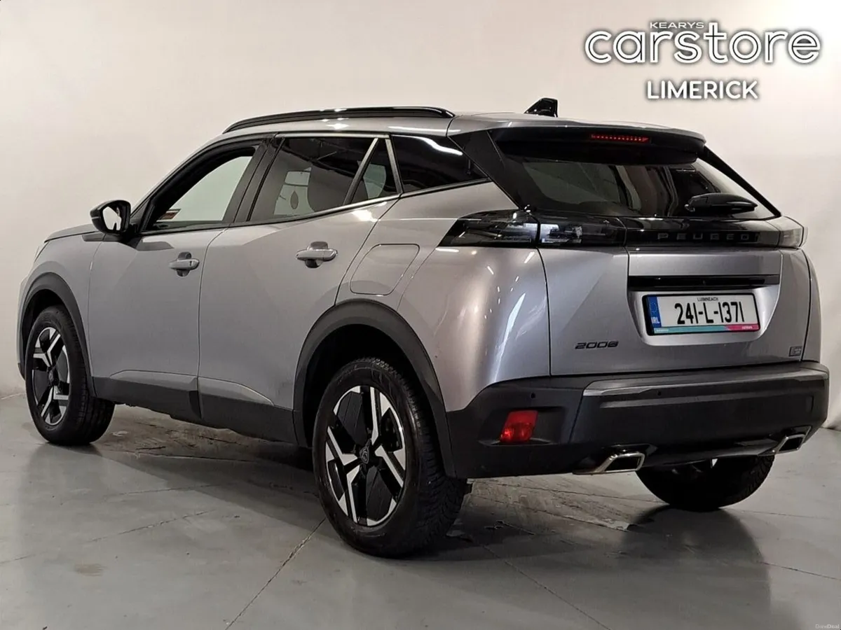 Peugeot 2008 1.2 Puretech 100bhp Allure - Image 5