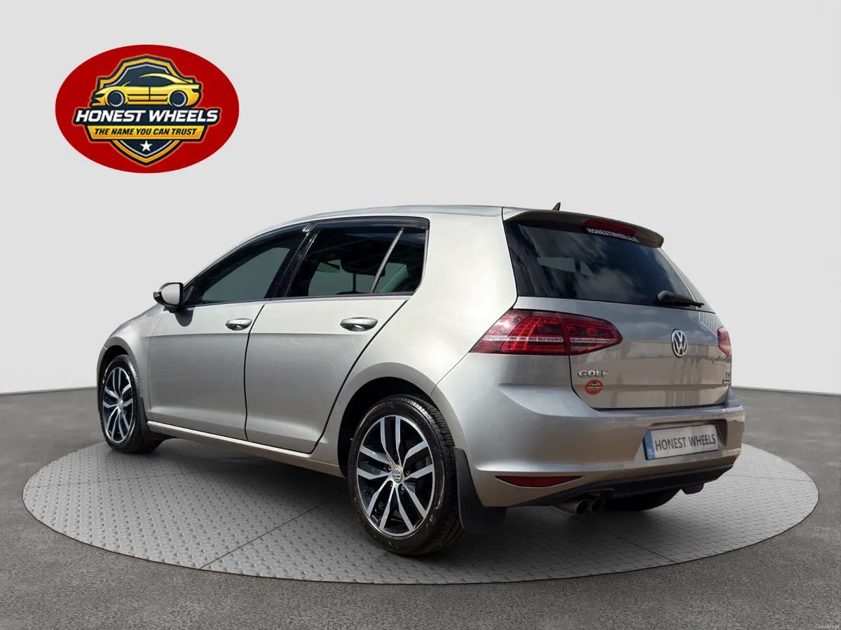 2017 Volkswagen Golf 1.4 Petrol Automatic - Image 5