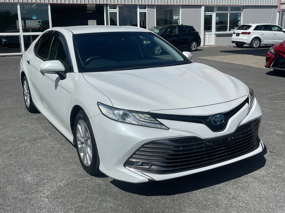 2018 Toyota Camry - Image 1