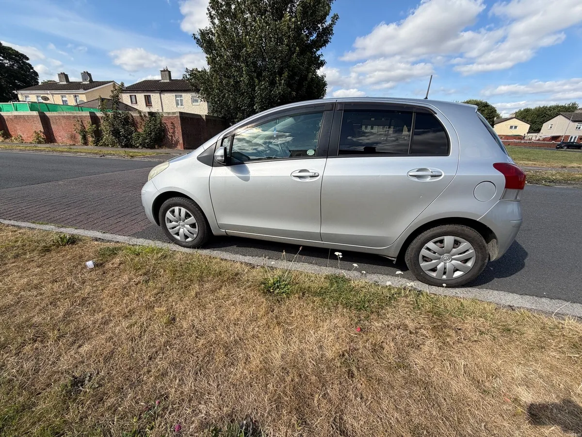 Toyota Vitz Automatic 2009 - Image 4