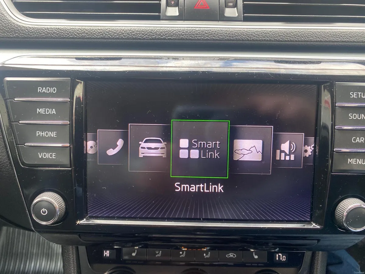 Skoda Superb 2017 - Image 4