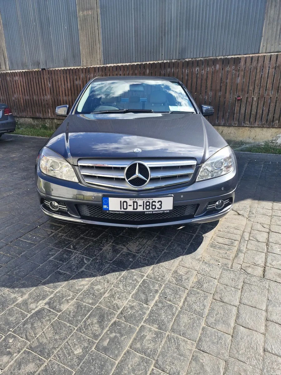 Mercedes-Benz C-Class 2010 - Image 5
