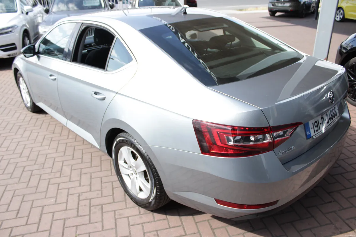 2019 SKODA SUPERB 2.0 TDI 150bhp DSG Ambition - Image 6