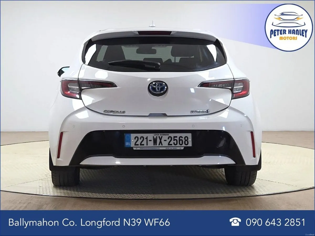 Toyota Corolla 1.8 Hybrid Luna Hatchback - Image 6