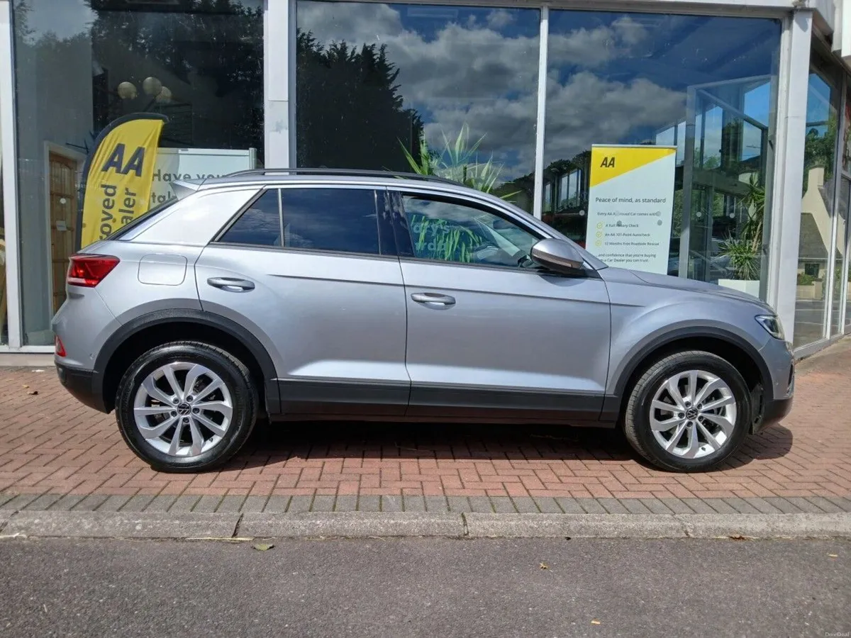 Volkswagen T-Roc EDITION 75 2.0TDI M6F 116HP, Pyri - Image 3