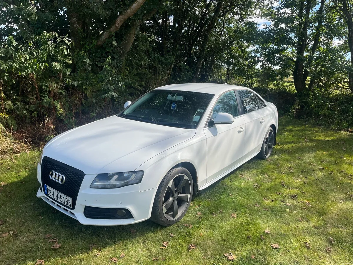 Audi A4 - Image 1