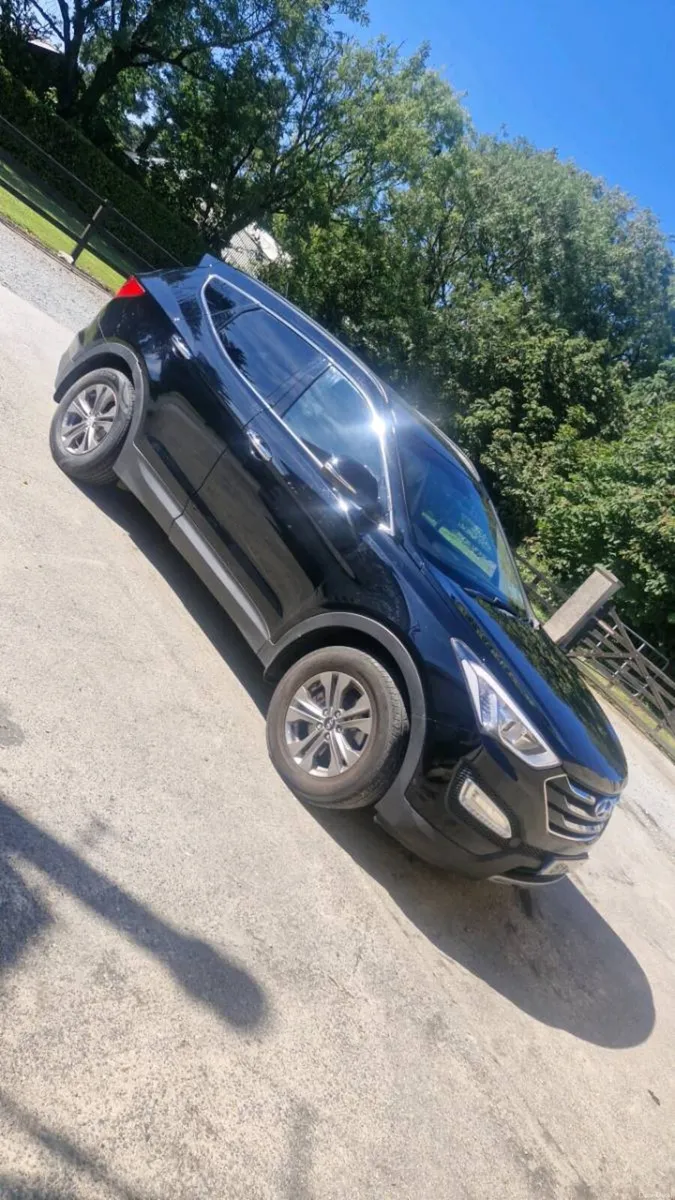Hyundai Santa Fe - Image 1