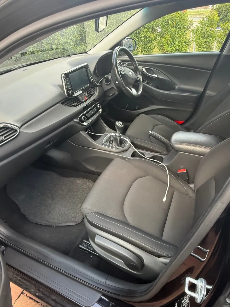 Hyundai i30 2019 - Image 6