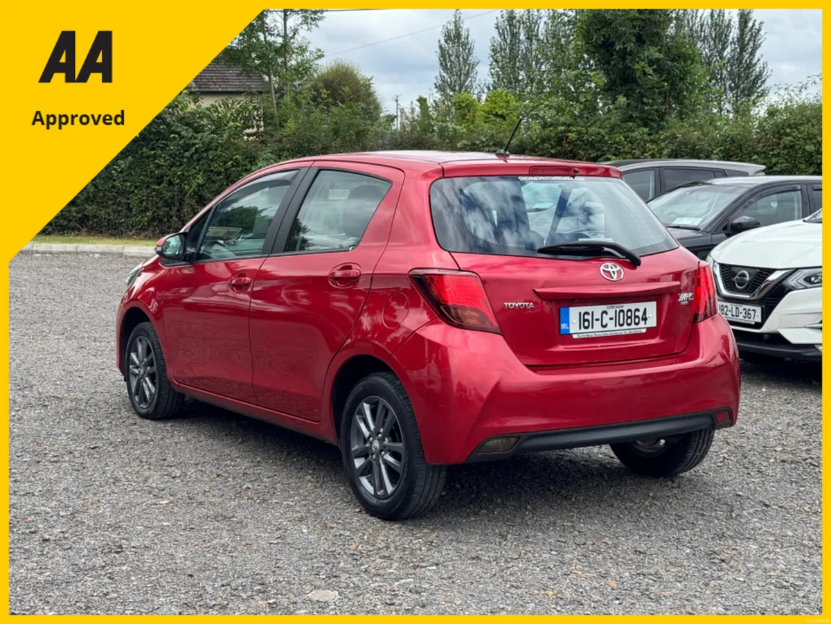 Toyota Yaris 1.0 LUNA 4DR low km - Image 6