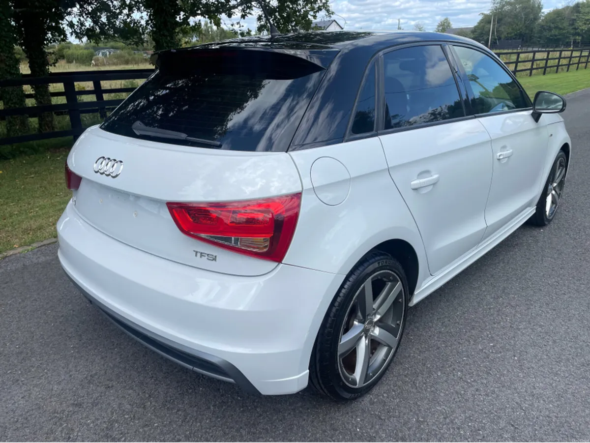 Audi A1 1400cc se - Image 3