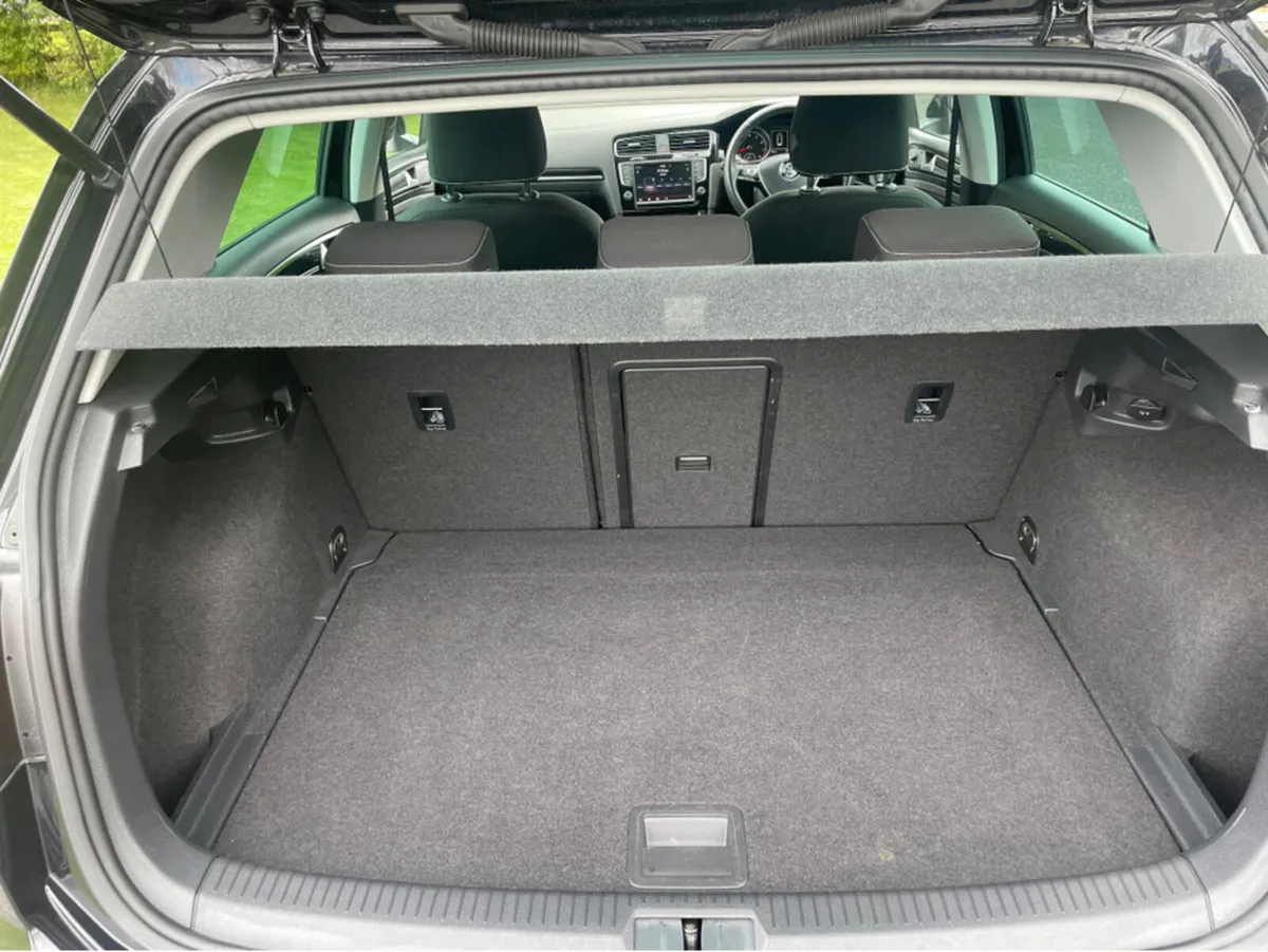 Volkswagen Golf 1400cc highline - Image 4