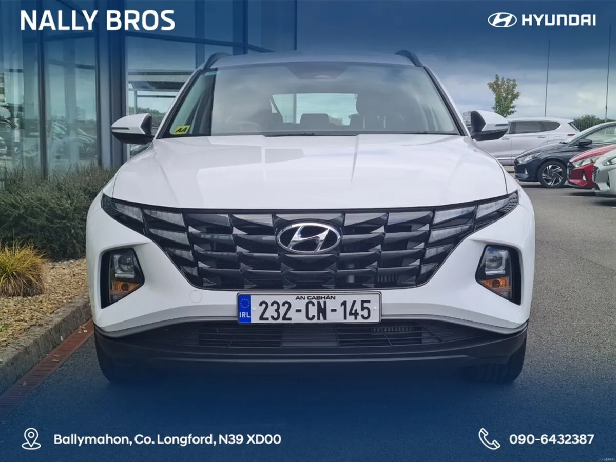 Hyundai Tucson IX35 EXECUTIVE 5DR - Image 2