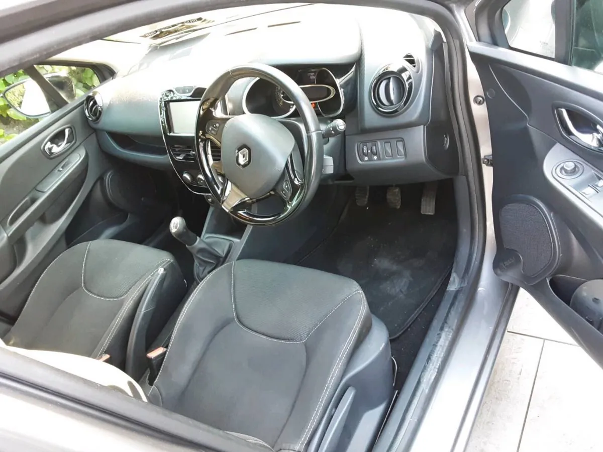 Renault clio taxed ncted - Image 3