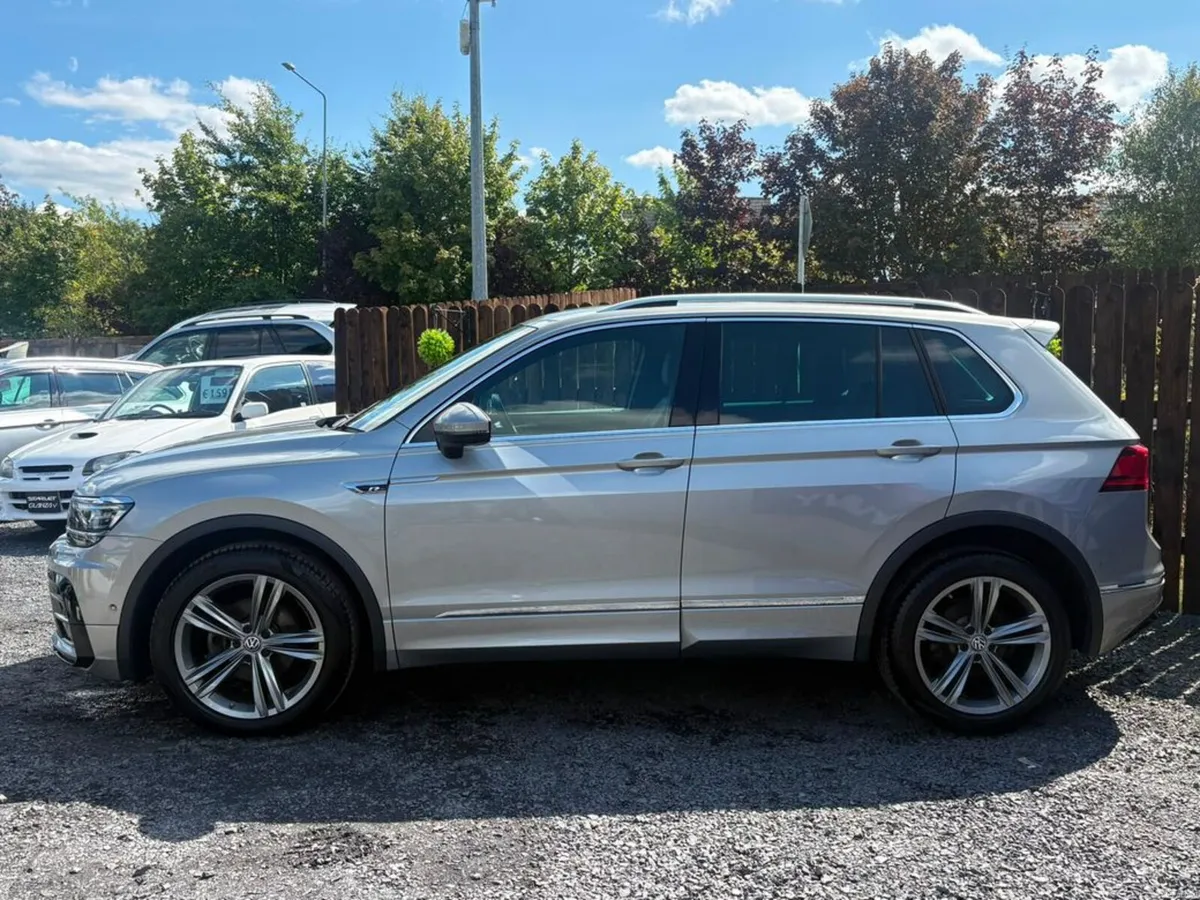 Volkswagen Tiguan 4 MOTION - R LINE - 2.0 TDI - Image 4