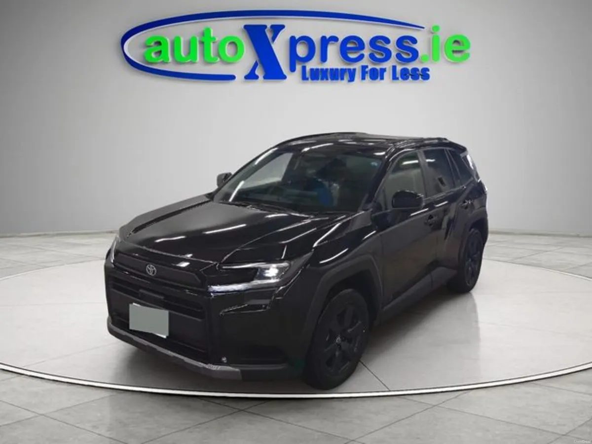 Toyota RAV4 4WD !BRAND NEW! Panoramic sunroof, ADV - Image 5
