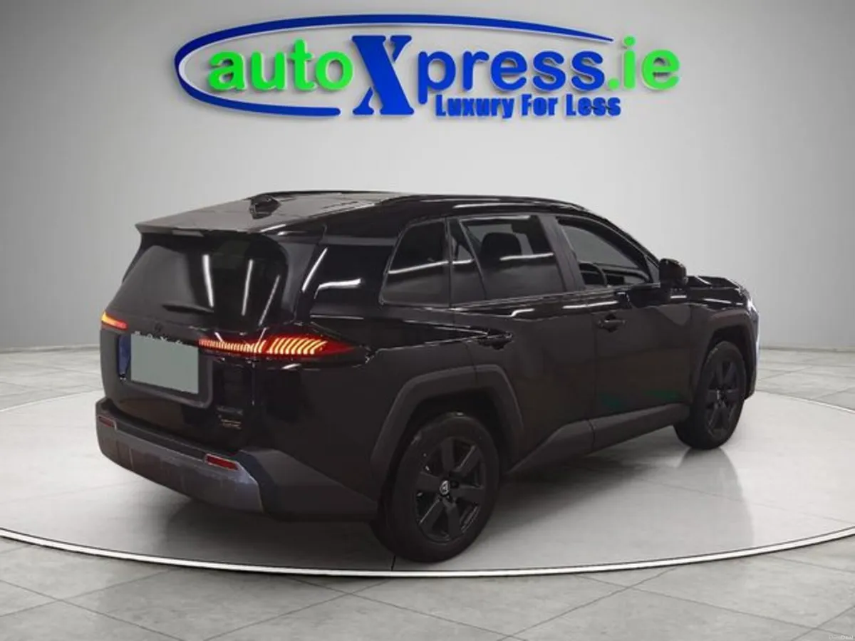 Toyota RAV4 4WD !BRAND NEW! Panoramic sunroof, ADV - Image 6