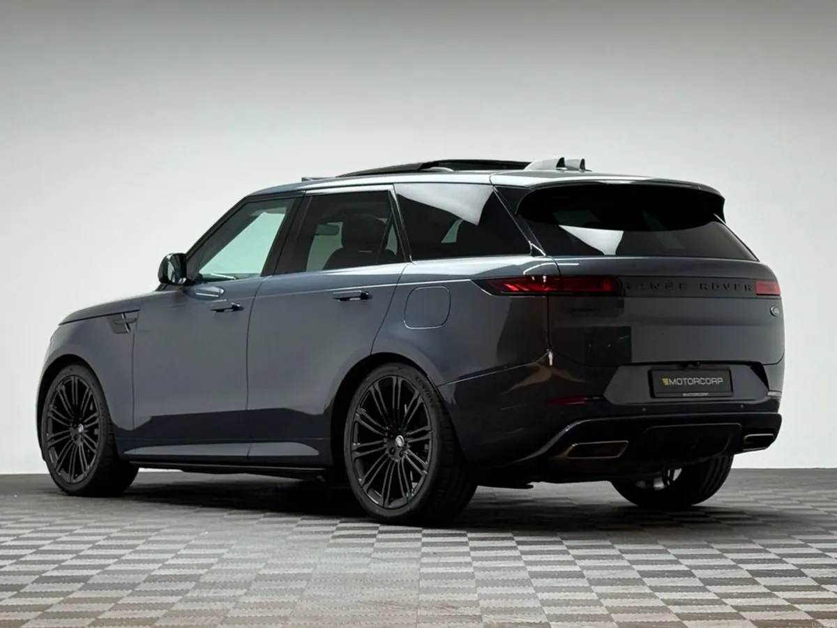 Land Rover Range Rover Sport DYNAMIC SE P440E *PAN - Image 5
