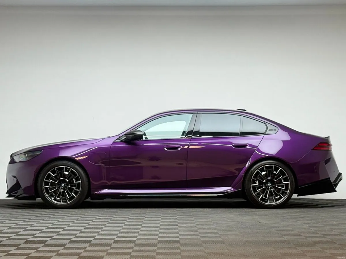 BMW M5 M5 4.4 TWILIGHT PURPLE - Image 4