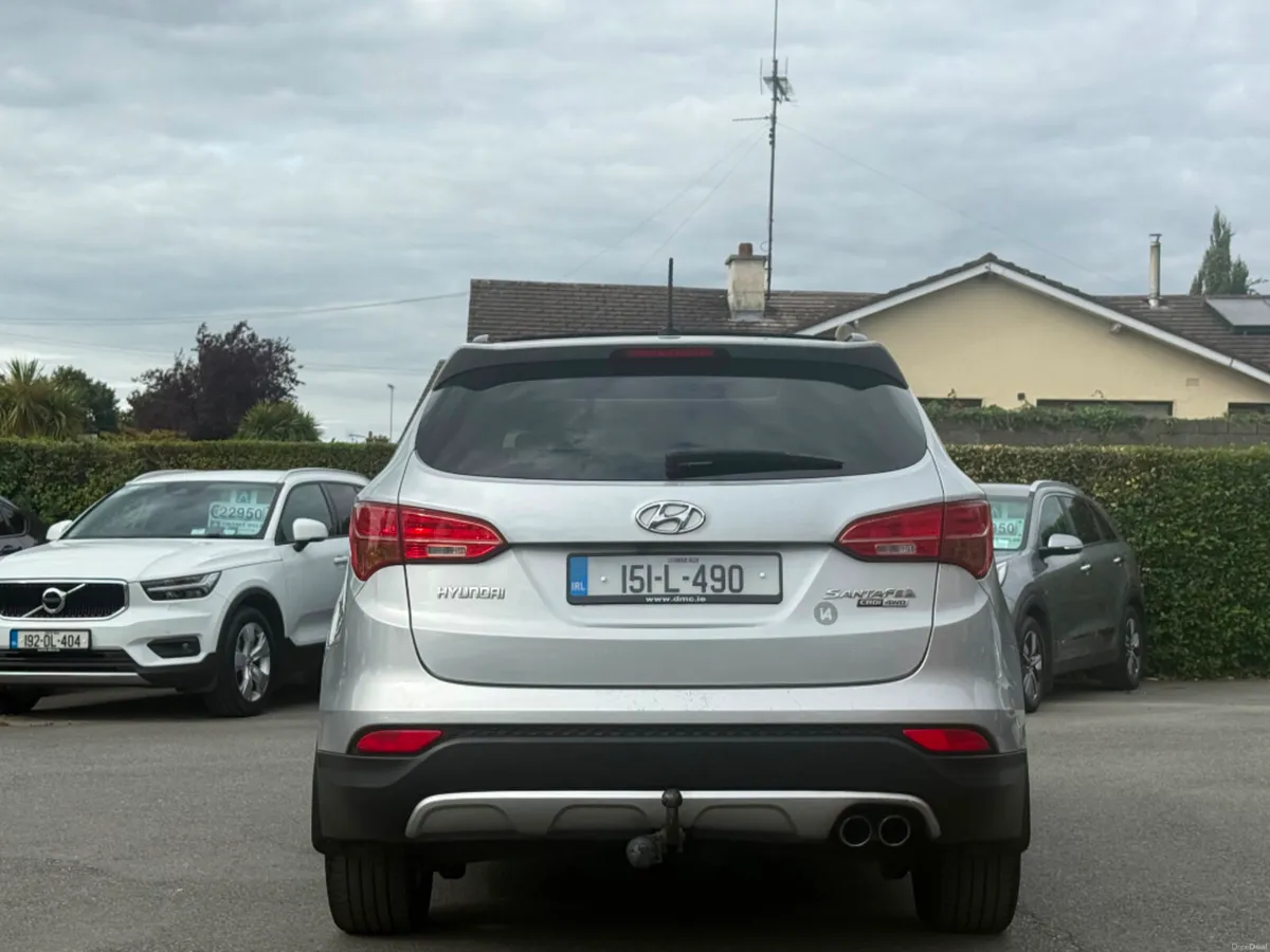Hyundai Santa Fe 4WD PREMIUM AUTO *HUGE SPEC* - Image 6