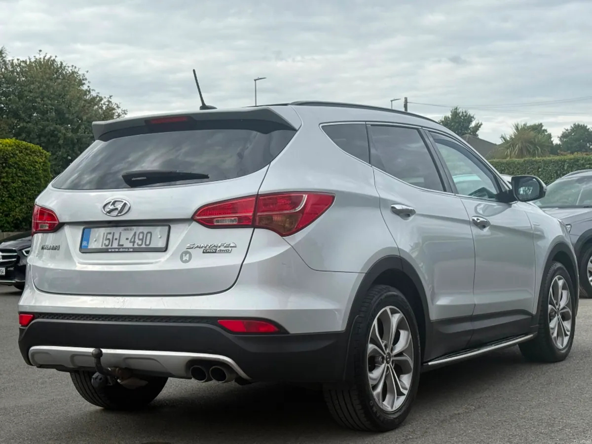 Hyundai Santa Fe 4WD PREMIUM AUTO *HUGE SPEC* - Image 5