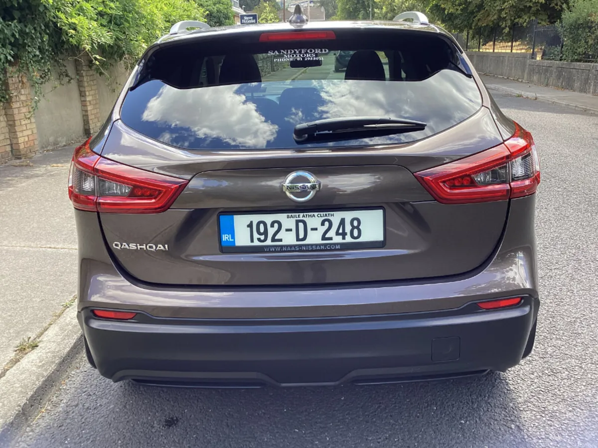 Nissan Qashqai 1.3 SV MY19 4DR - Image 6