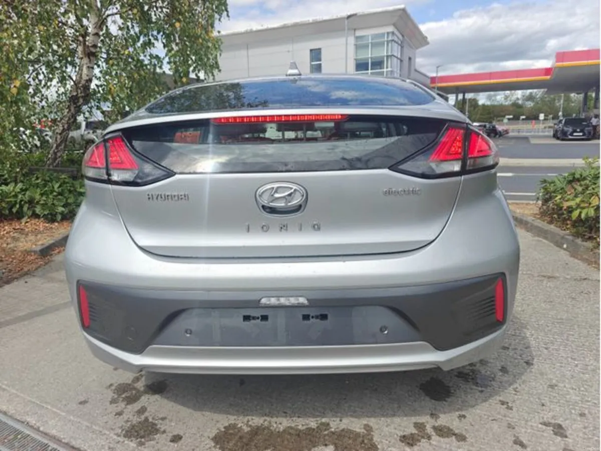 Hyundai IONIQ EV - PREMIUM - Image 4
