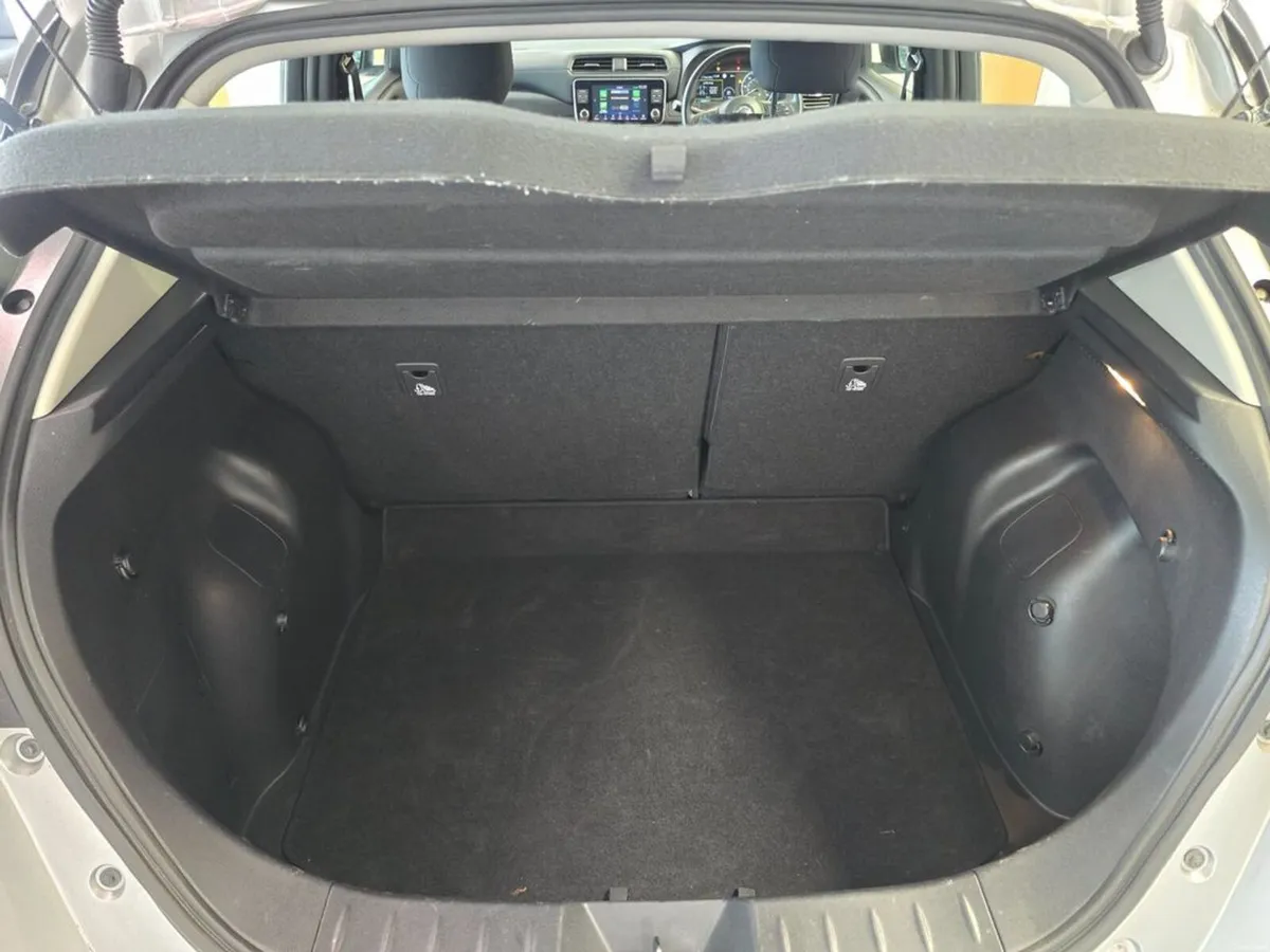 Nissan Leaf 40KW EV SV Acenta - Image 6