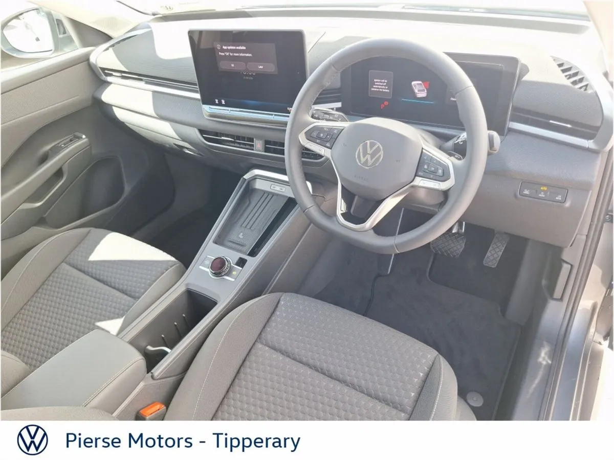 Volkswagen T-Roc LIFE 1.5TSI 116HP MHEV - Image 2