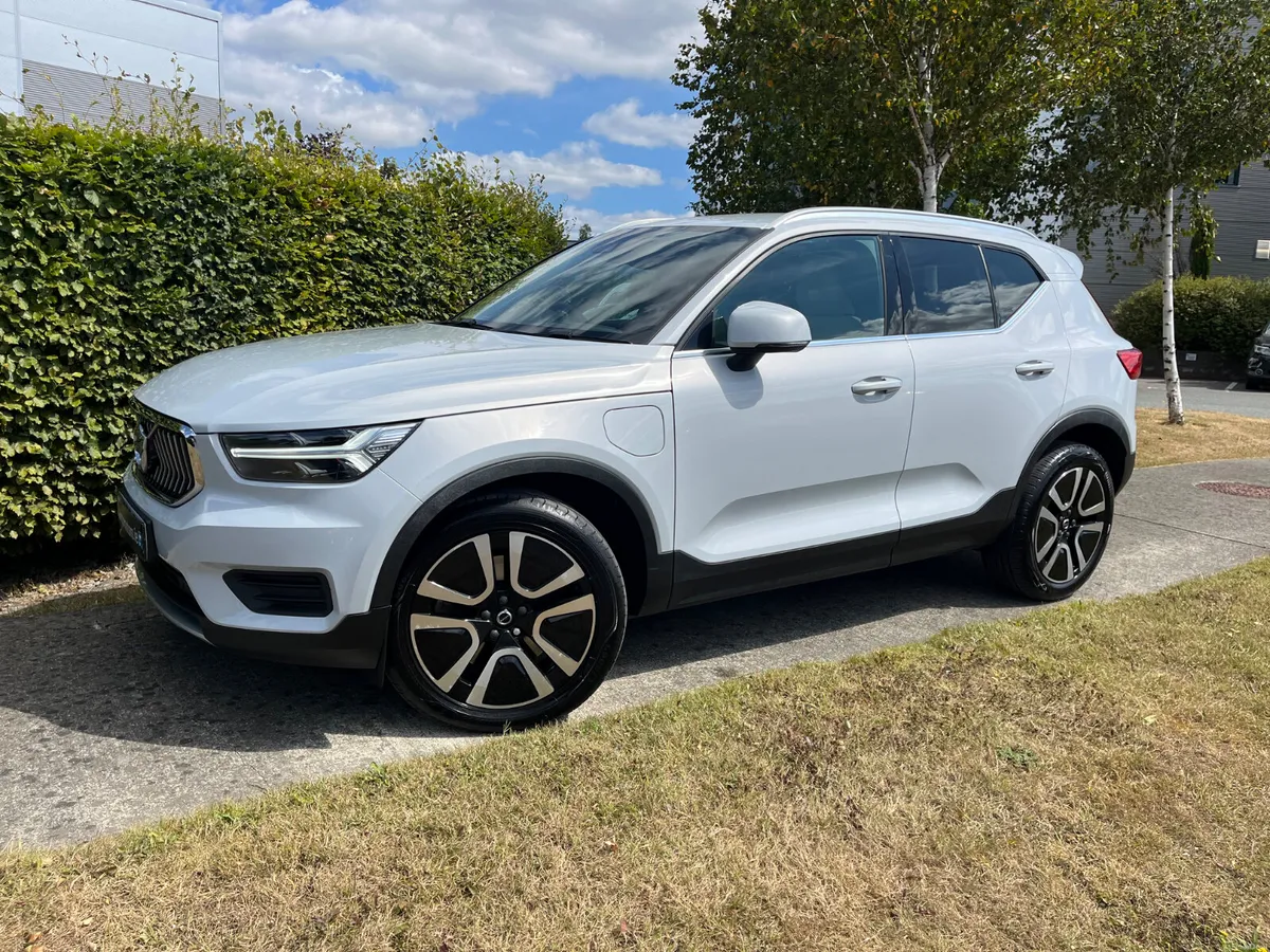 Volvo XC40 2022 1.5 Inscription Exp*Full Leather* - Image 6