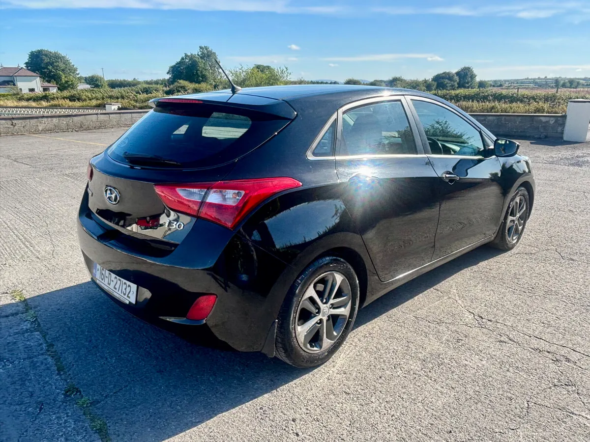 2016 Hyundai i30 1.6 Diesel DELUX - Image 4