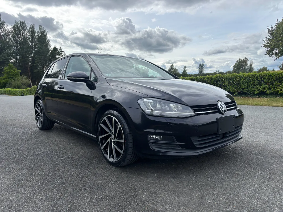 VOLKSWAGEN GOLF 1.2 TSI AUTO 2015 - Image 1