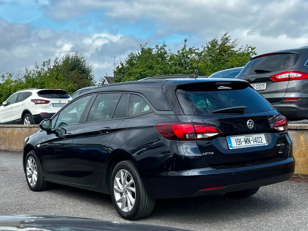 Vauxhall Astra 2019 - Image 4