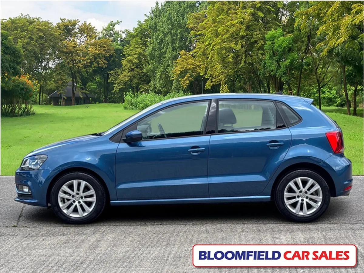 Volkswagen Polo 1.2 COMFORTLINE , AUTO // LOW MILE - Image 4