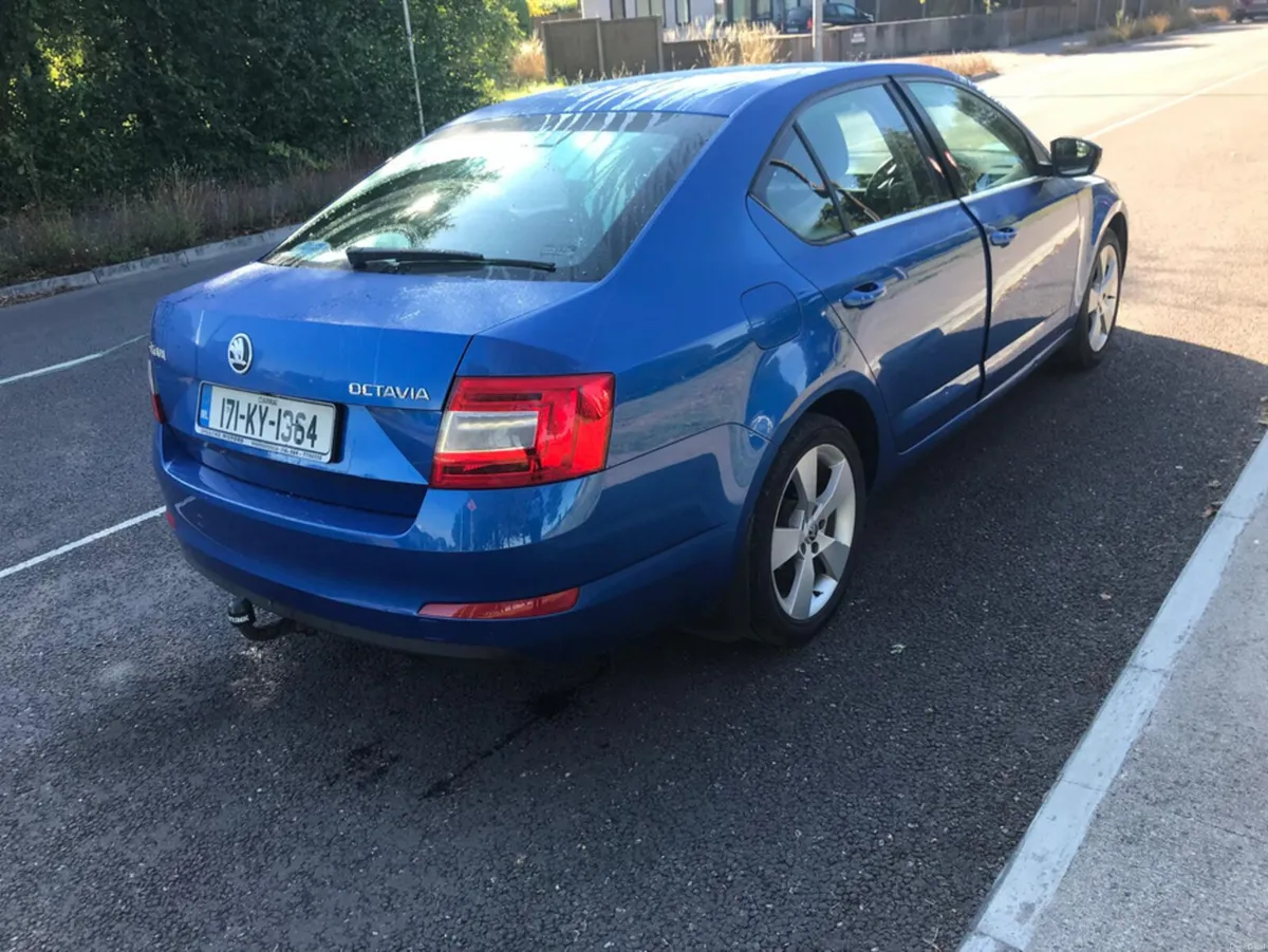 Skoda Octavia STYLE 1.6 TDI 110HP 4DR - Image 2