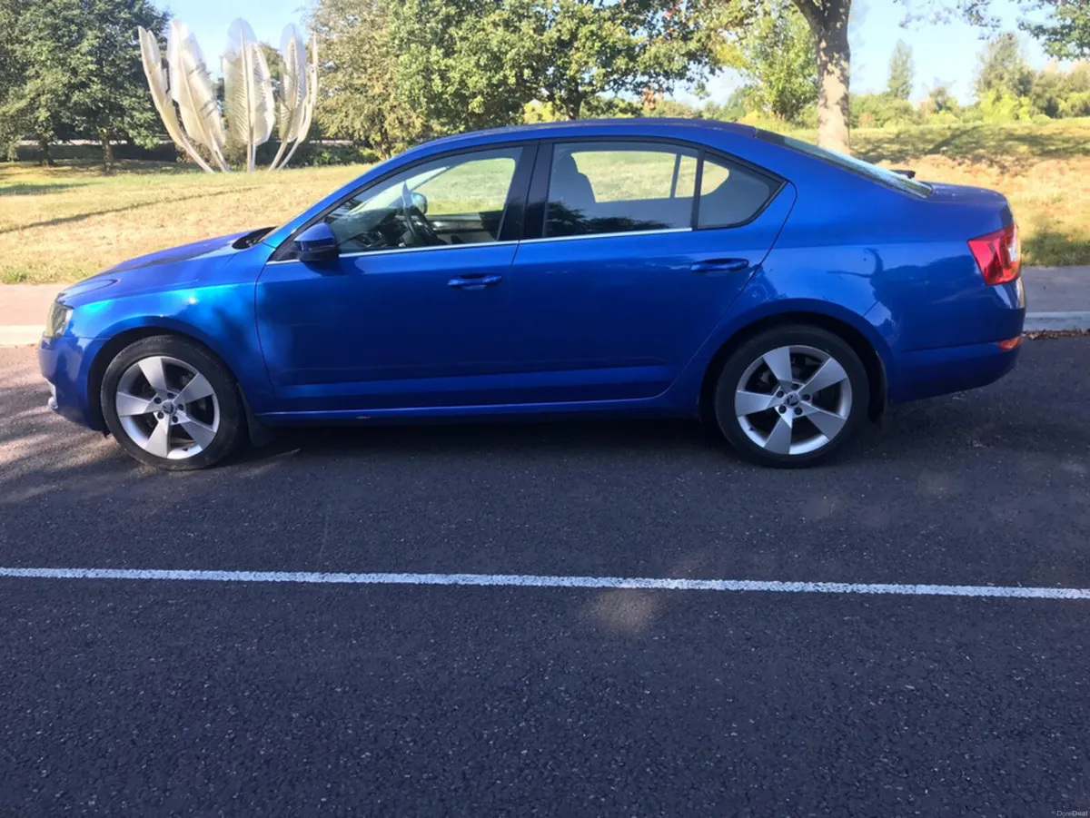 Skoda Octavia STYLE 1.6 TDI 110HP 4DR - Image 4