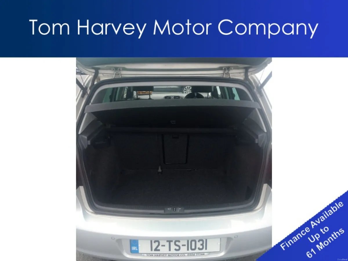 Volkswagen Golf HIGHLINE 1.2 TSI MANUAL 6SPEED FWD - Image 6
