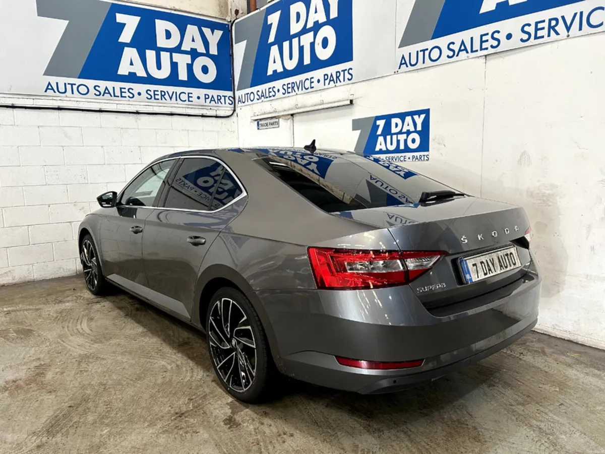 Skoda Superb AMBITION 2.0 TDI 150HP 5DR - Image 5