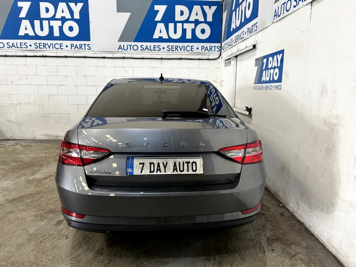 Skoda Superb AMBITION 2.0 TDI 150HP 5DR - Image 6