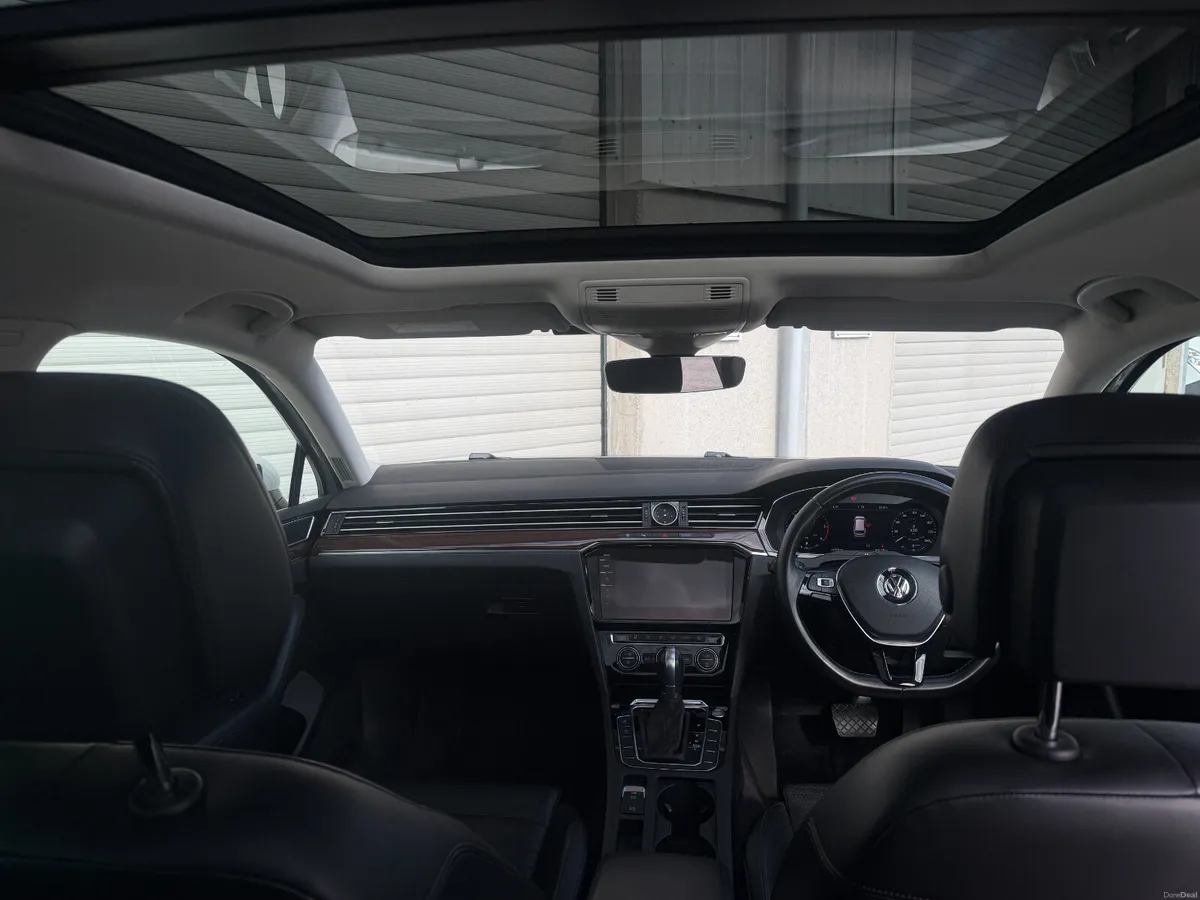2018 VW Passat 2.0 TDI Highline DSG estate (spec!) - Image 5