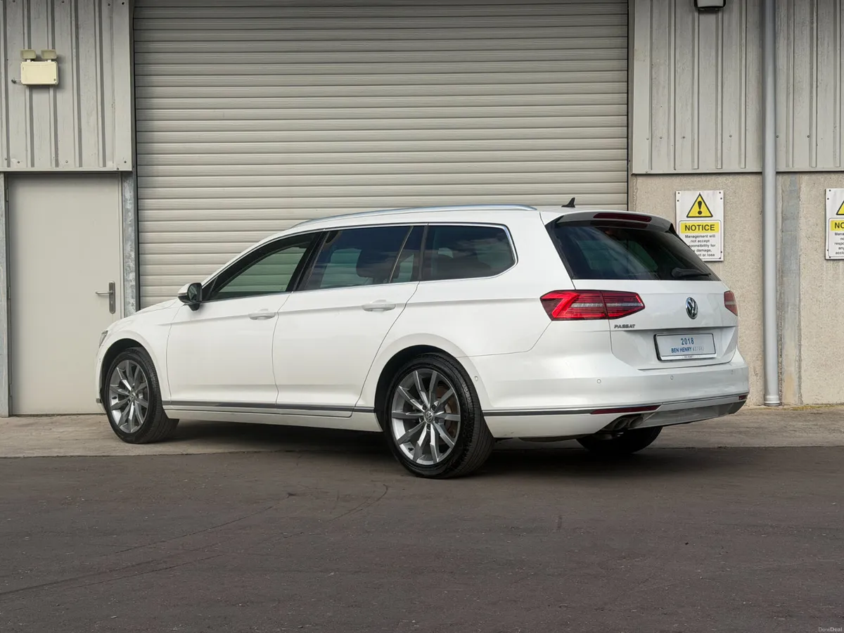 2018 VW Passat 2.0 TDI Highline DSG estate (spec!) - Image 3