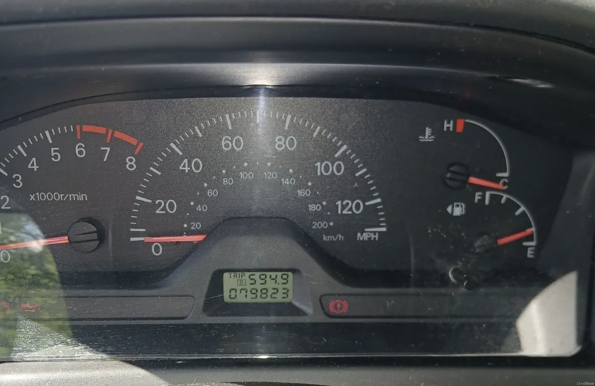 Mitsubishi Lancer 2005 1.6L Comfort Saloon - Image 6