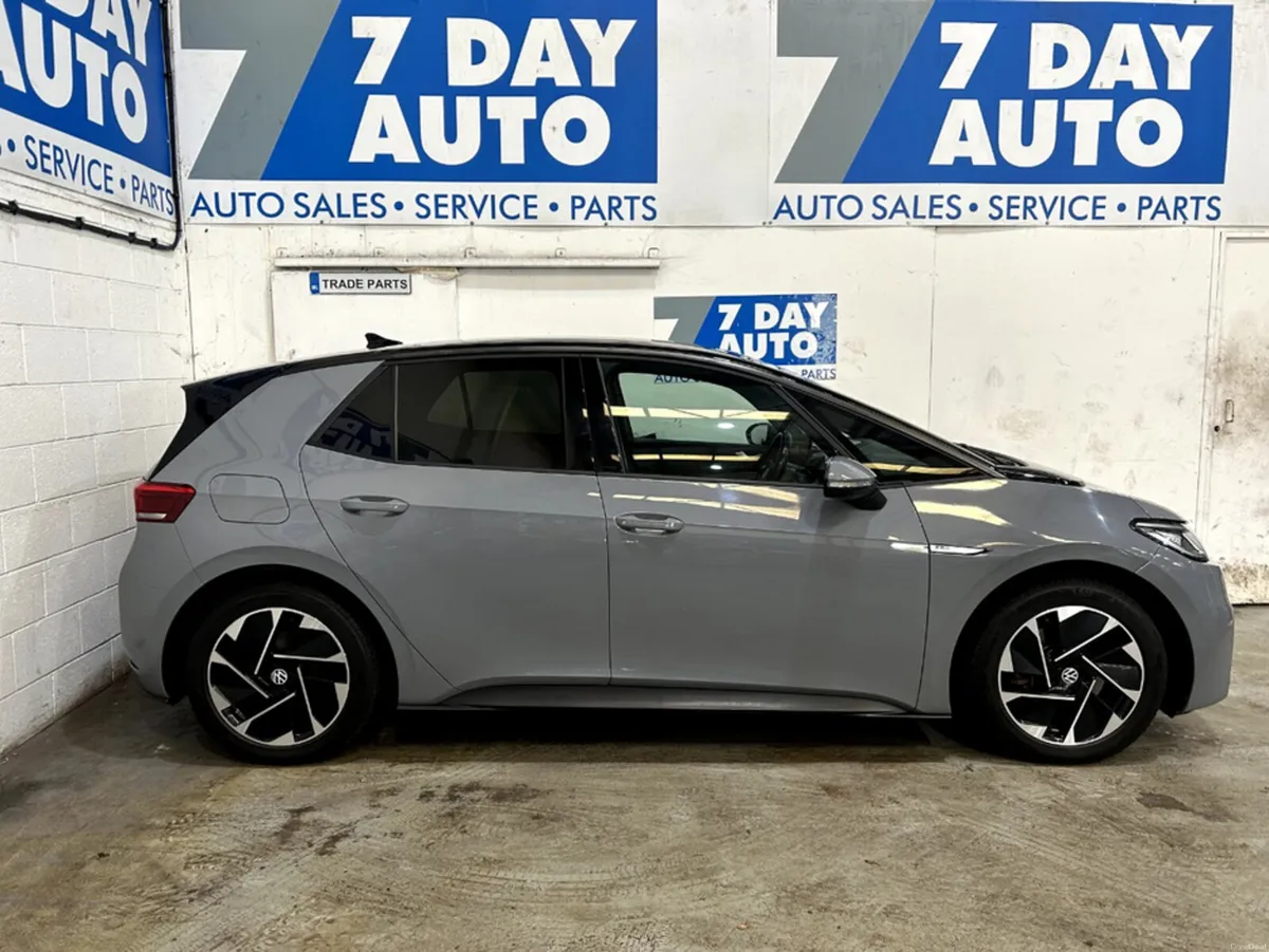 Volkswagen ID.3 PRO 107 KW FAMILY 58KWH 145HP 5DR - Image 3