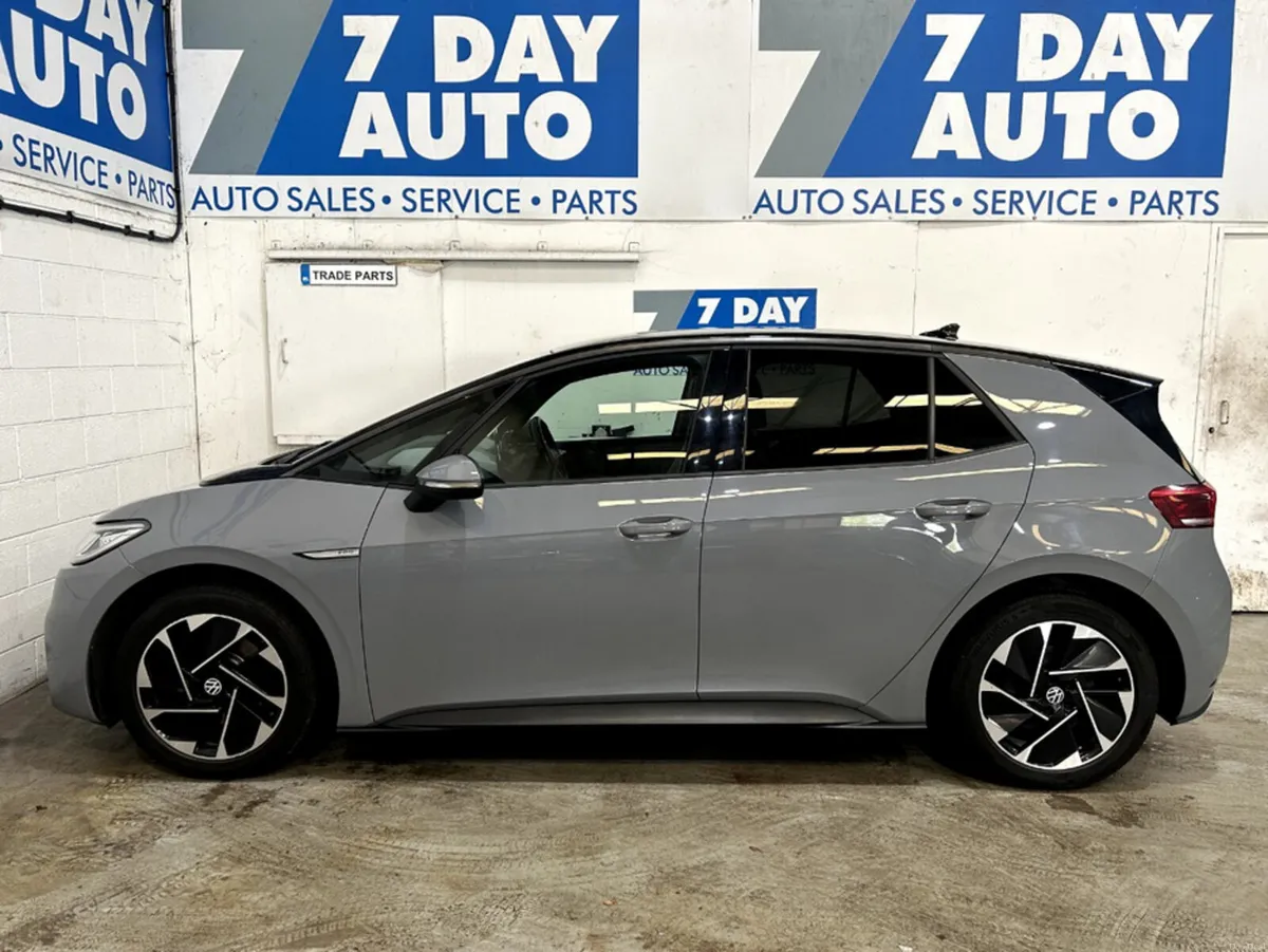Volkswagen ID.3 PRO 107 KW FAMILY 58KWH 145HP 5DR - Image 4