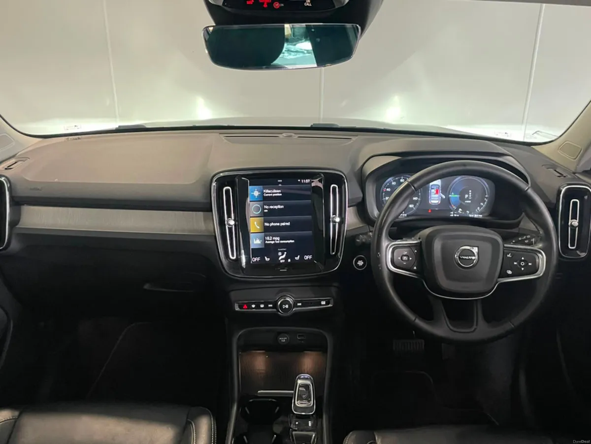 Volvo XC40 INSCRIPTION T4 RECHA RECHARGE - Image 3