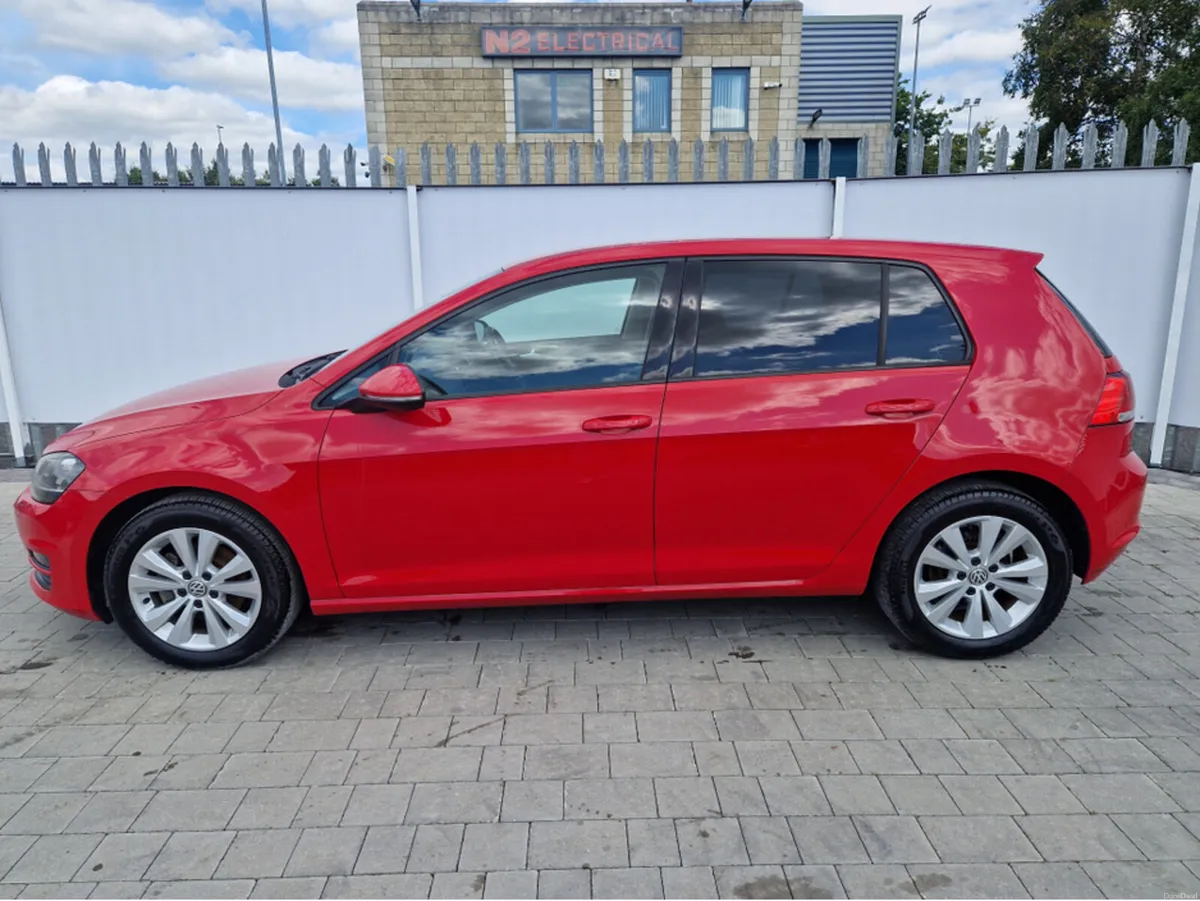 Volkswagen Golf 1.2 PETROL AUTO - Image 6