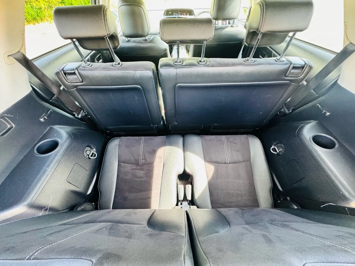 TOYOTA PRIUS ALPHA GR EDITION HYBRID 7 SEATER - Image 6