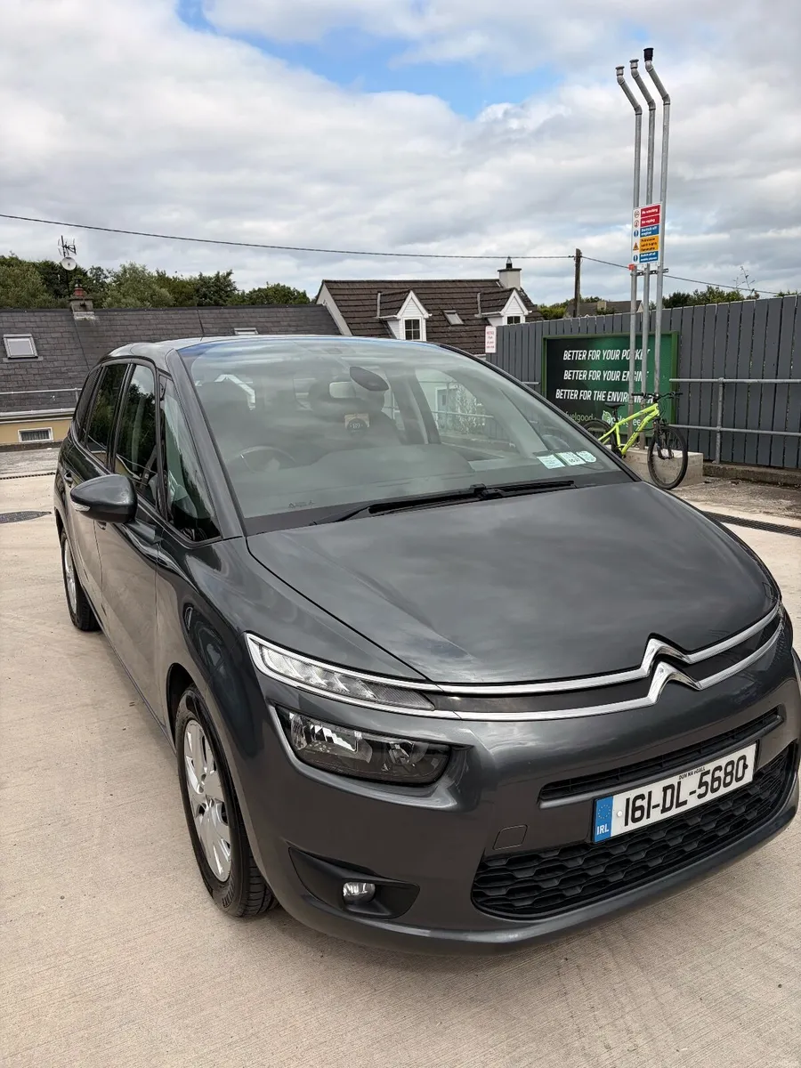 Citroen C4 2016 7 Seater Automatic - Well Serviced - Image 1
