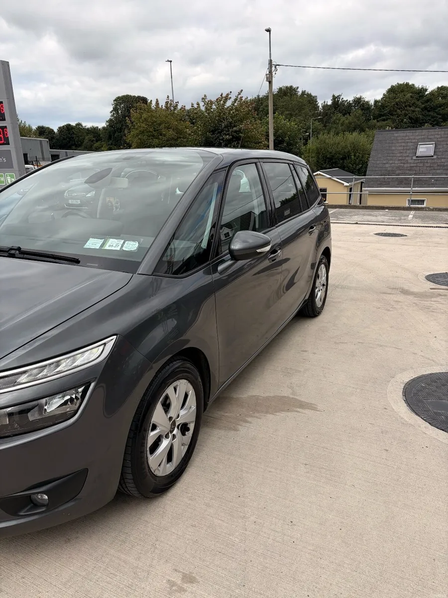 Citroen C4 2016 7 Seater Automatic - Well Serviced - Image 4