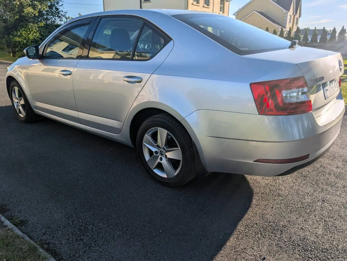 Skoda Octavia - Image 6